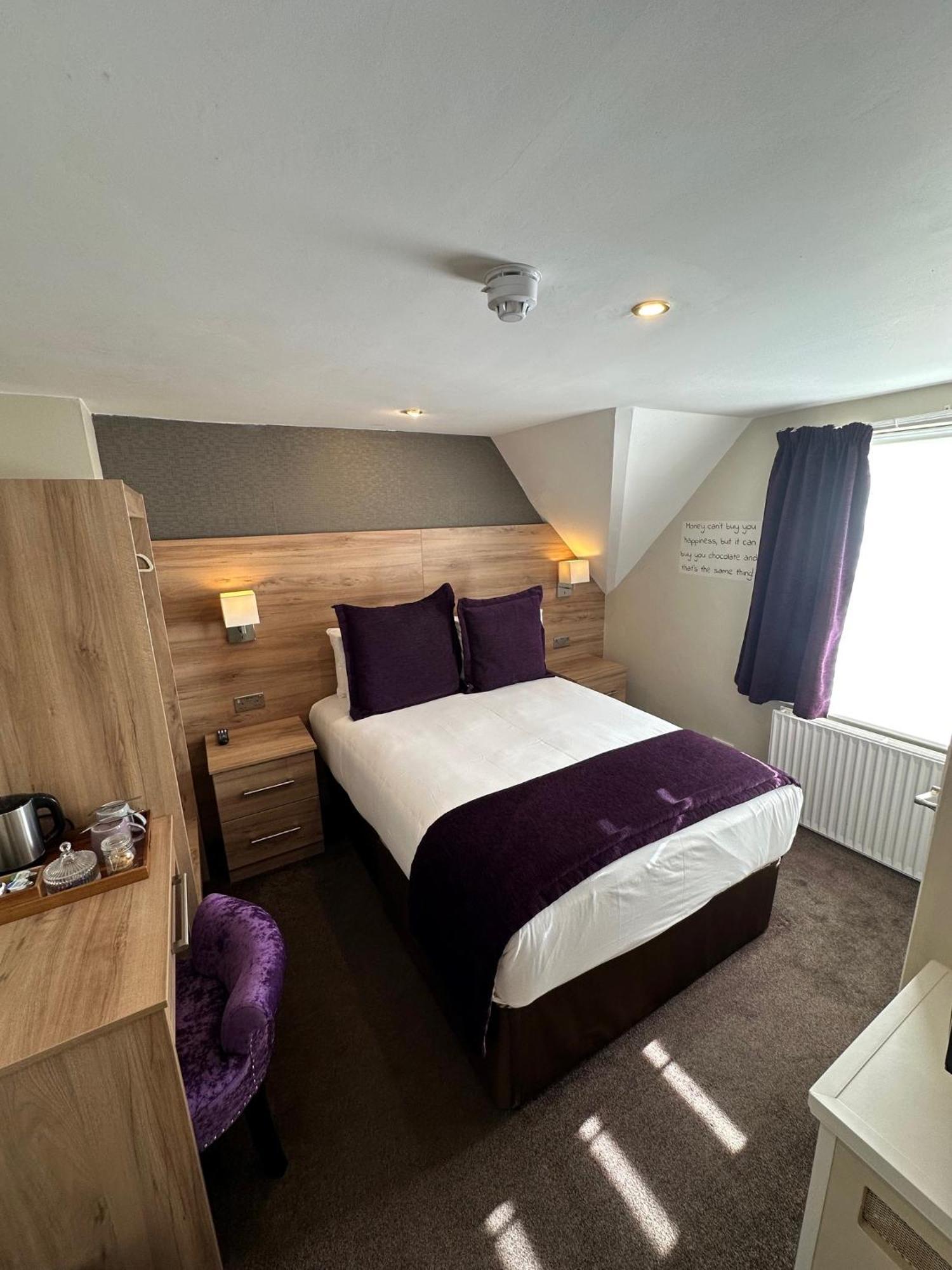 Hotel The Chocolate Box 4*