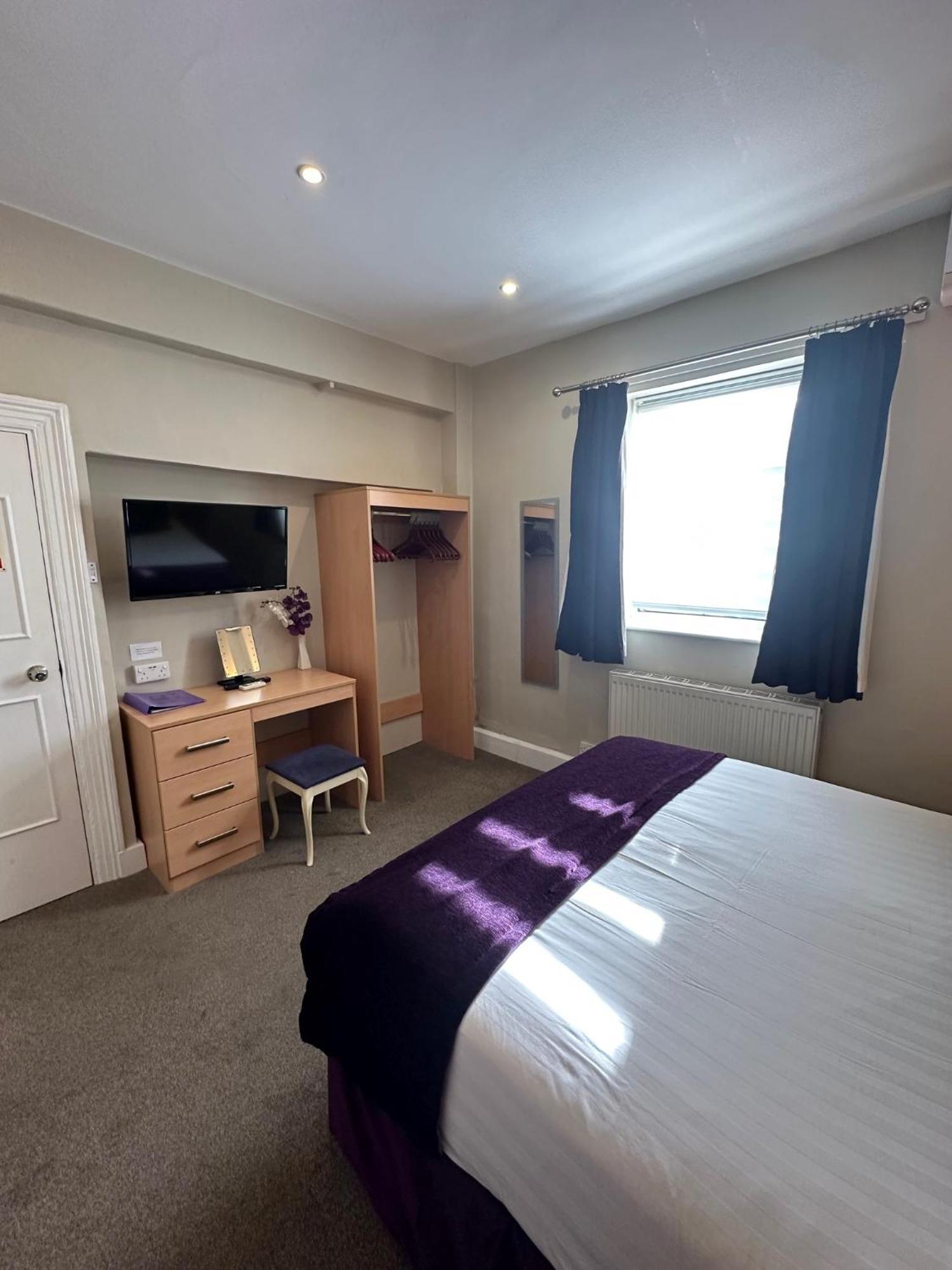 The Chocolate Box Hotel 4*