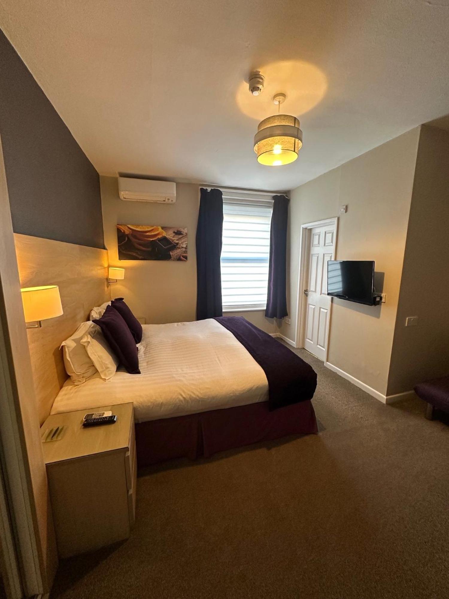 The Chocolate Box Hotel 4*